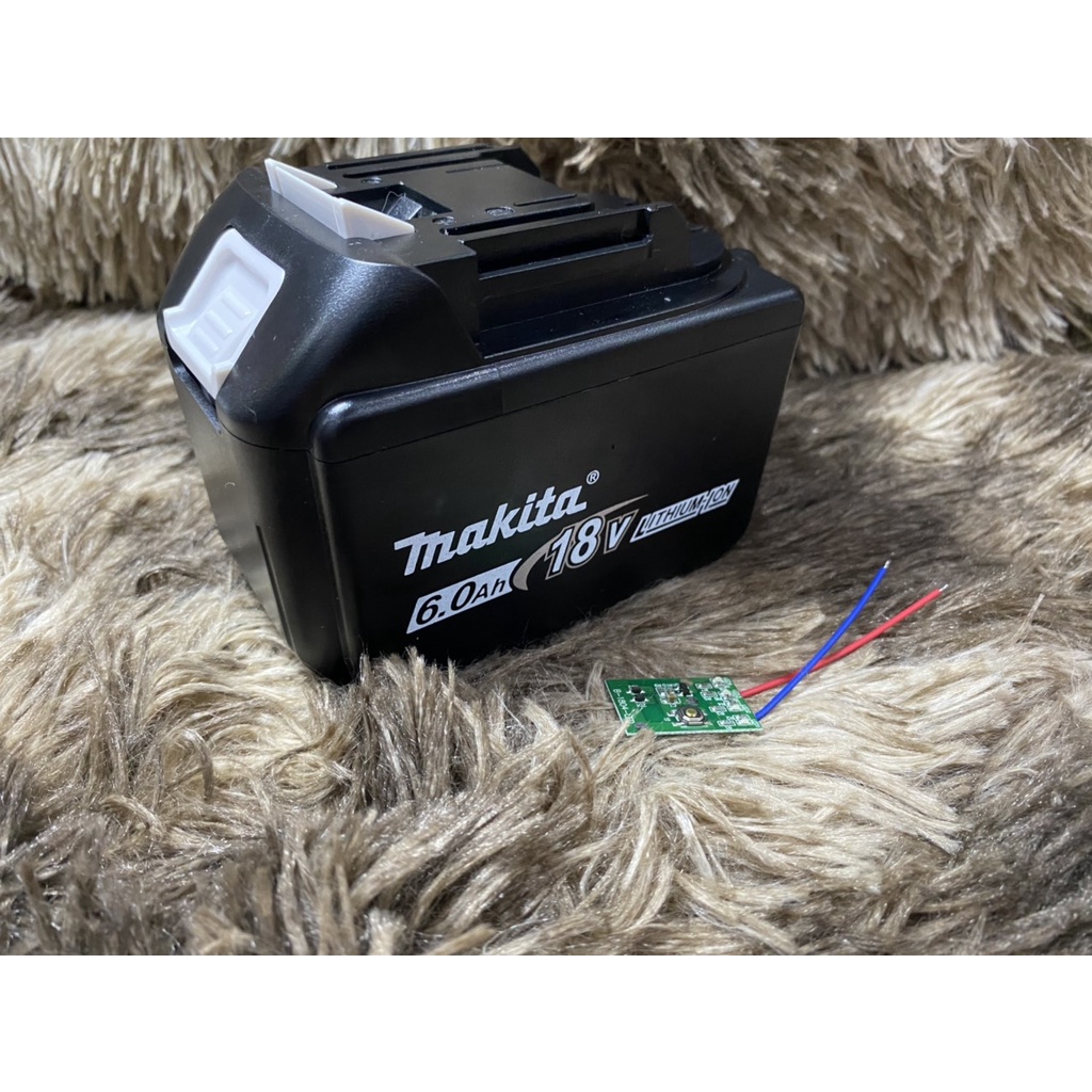 Vỏ Makita 18v 5S 3P sạc adapter có báo pin như zin , tem đáy đẹp. BN.