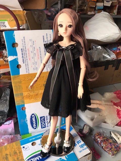 Búp bê doris 1/3 mặc váy thiết kế