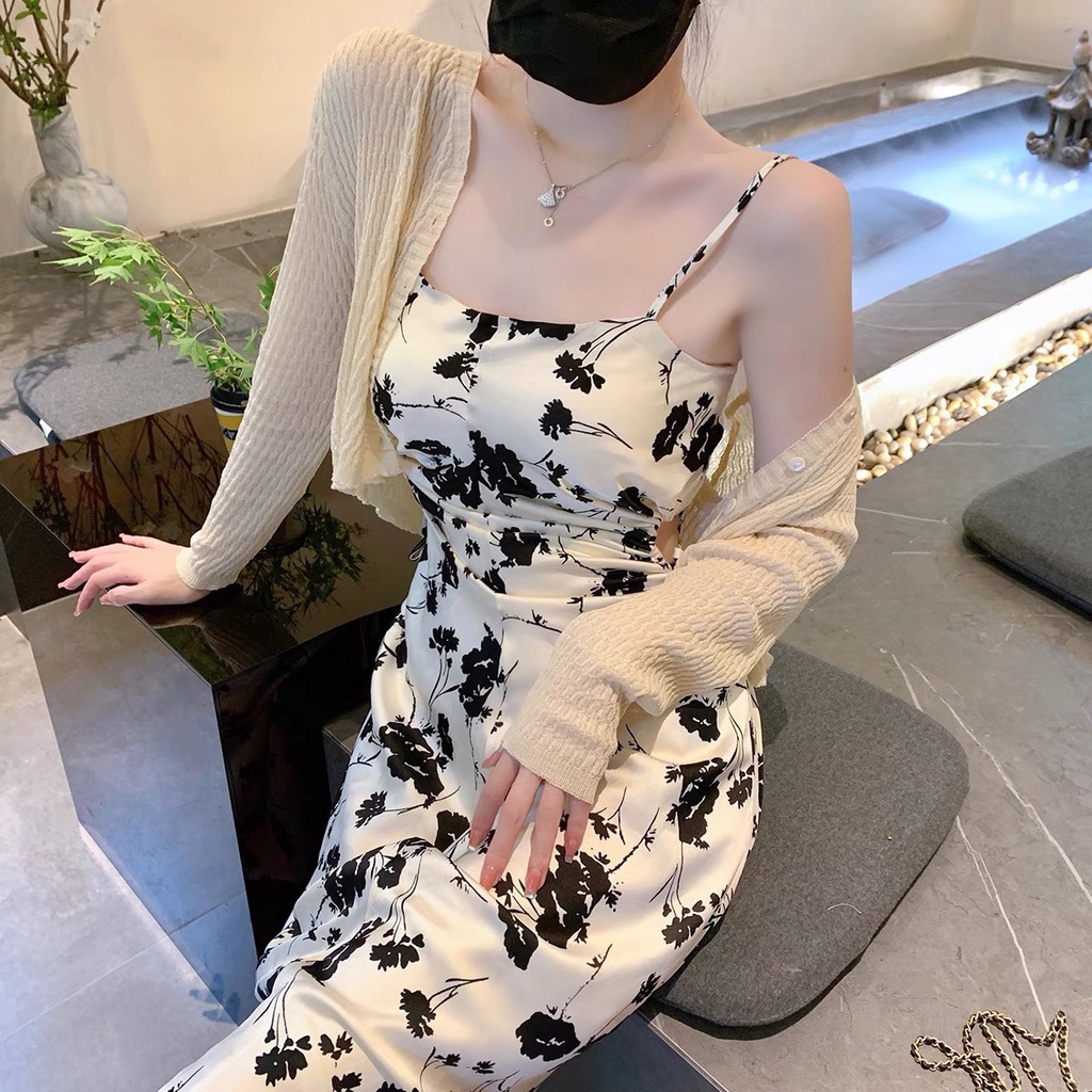 Set đầm midi hoa đen kèm khoác Rossy Fashion - SR195