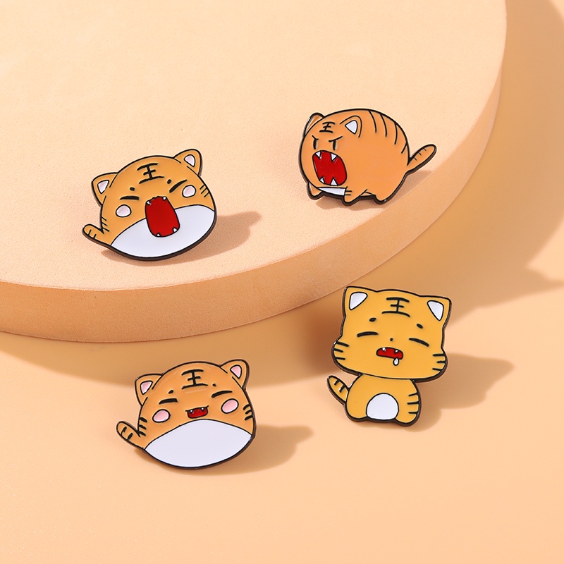 Ghim cài áo QIHE JEWELRY trang trí hình chú hổ hoạt hình đáng yêu cho nữ