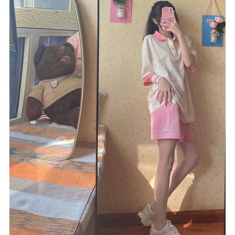 Set Áo Thun Ngắn Tay Cổ Tròn + Quần Short Ống Rộng Thời Trang Nữ