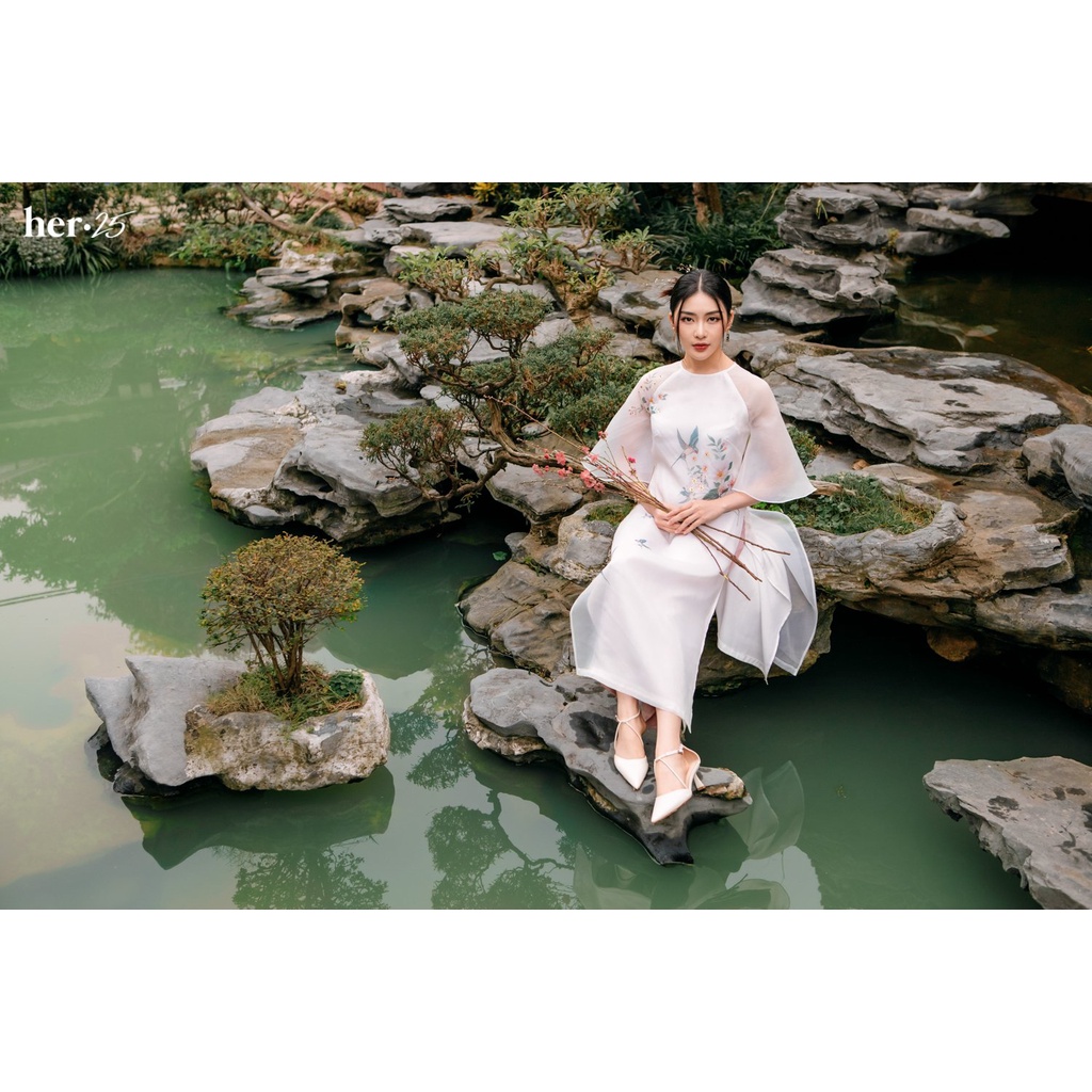 Áo dài Đổng Khiết Her 25