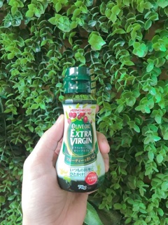 Dầu Olive extra virgin cho bé ăn dặm