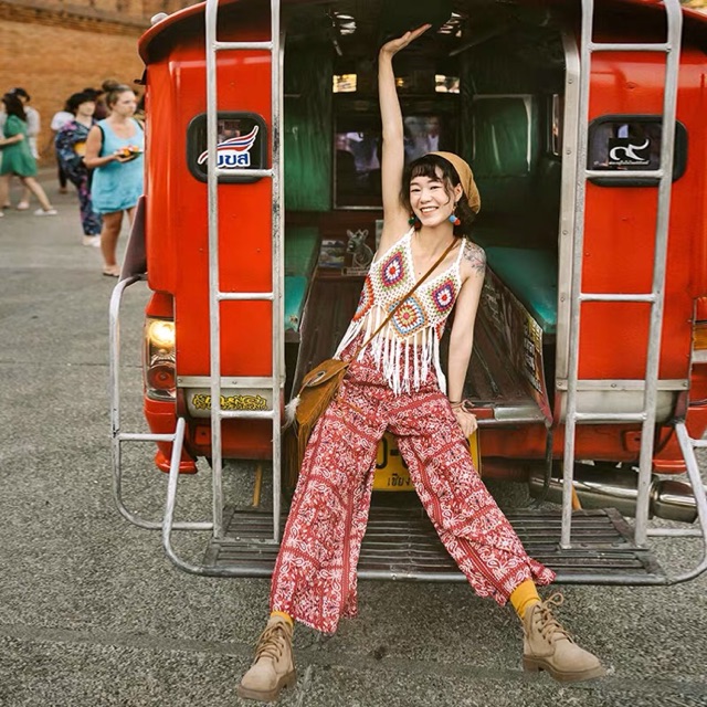 Quần hoạ tiết bohemian ống suông