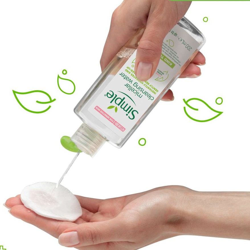 Nước tẩy trang Simple Kind to Skin Micellar Cleansing Water