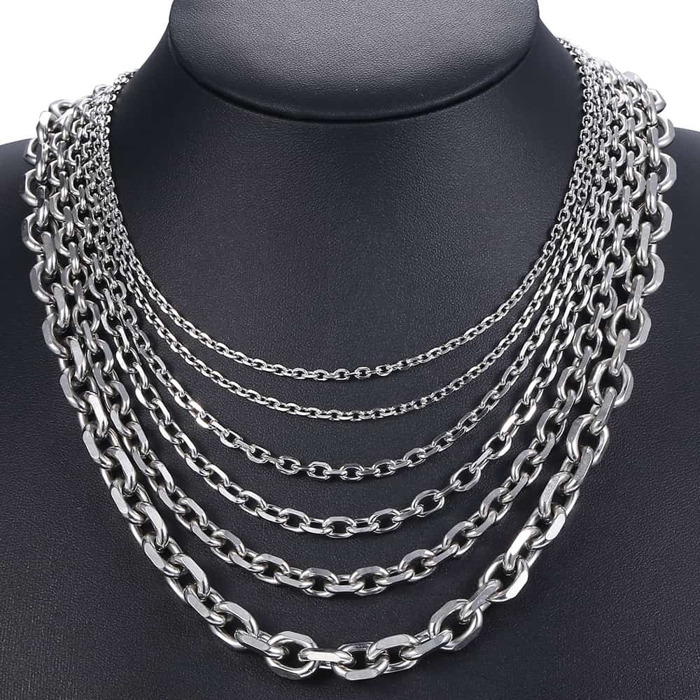 Vòng cổ thép không gỉ mặt tròn phong cách gothic