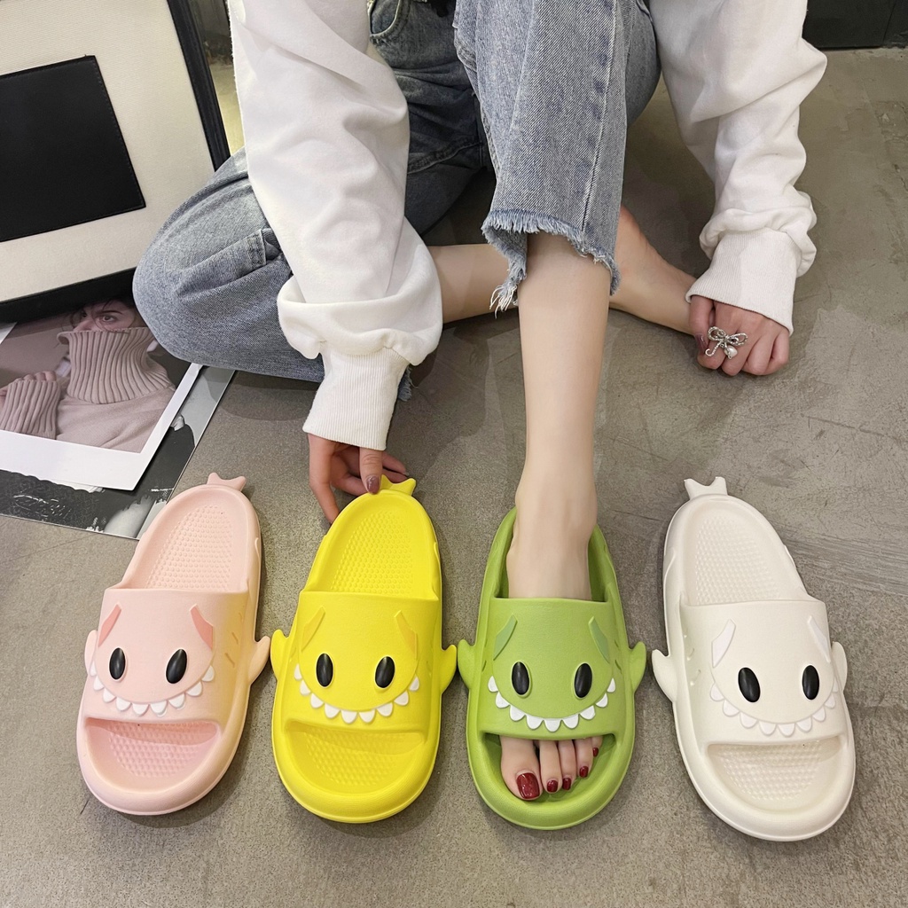 💘 Dép đi trong nhà chống trượt 💘 kiểu hoạt hình đáng yêu thoải mái dành cho nữ 💘 thiết kế mới