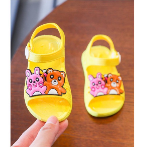 DÉP SANDAL TẬP ĐI CAO SU DẺO CHO BÉ ( THỎ + GẤU)
