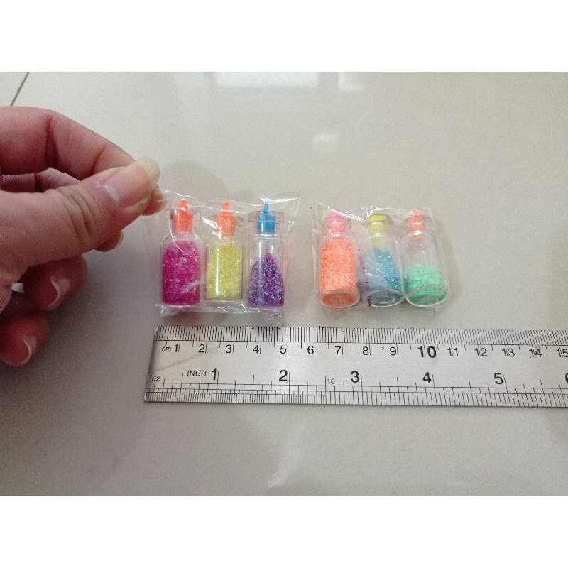 Bộ 6 chai đồ chơi dạng treo độc đáo