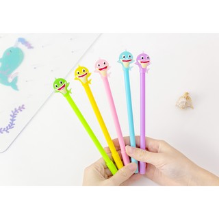 Bút hình cá mập
