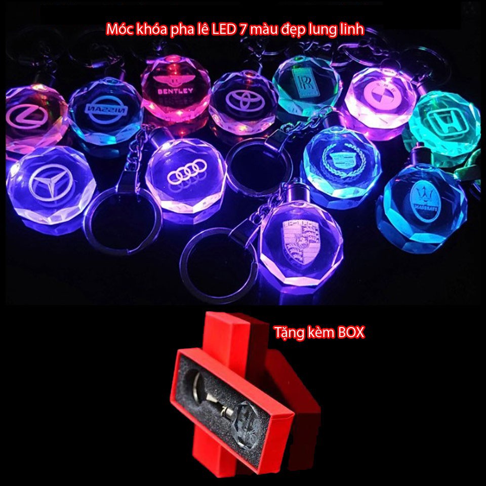 Móc khóa pha lê khắc laser chìm logo các hãng xe và hãng thời trang đèn LED đa sắc 7 màu