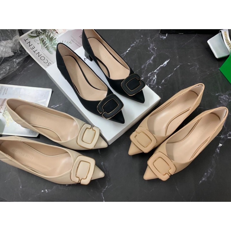 Giầy mũi nhọn nơ chữ C