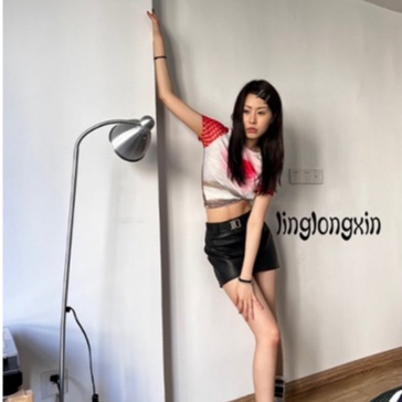 Áo Thun Tay Ngắn Họa Tiết Đôi Môi Phong Cách Harajuku Cổ Điển 2000s Cho Nữ 2-Y2K