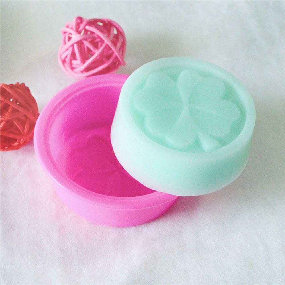 Khuôn Silicone Làm Bánh Hình Cỏ Bốn Lá DIY