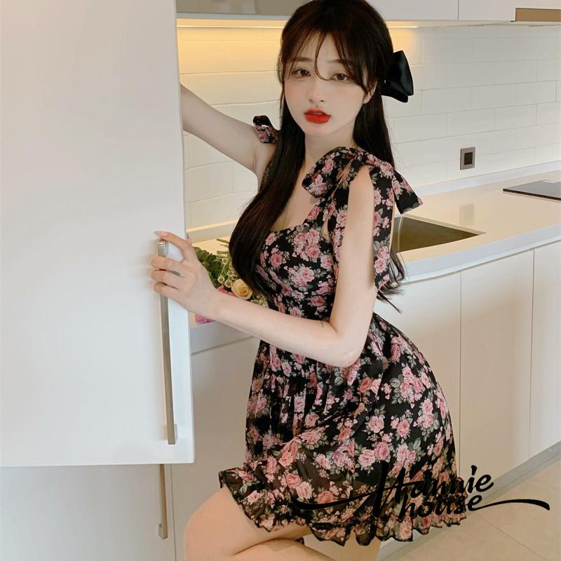 Đầm mini hai dây không tay in họa tiết hoa phối diềm xếp nếp dành cho nữ