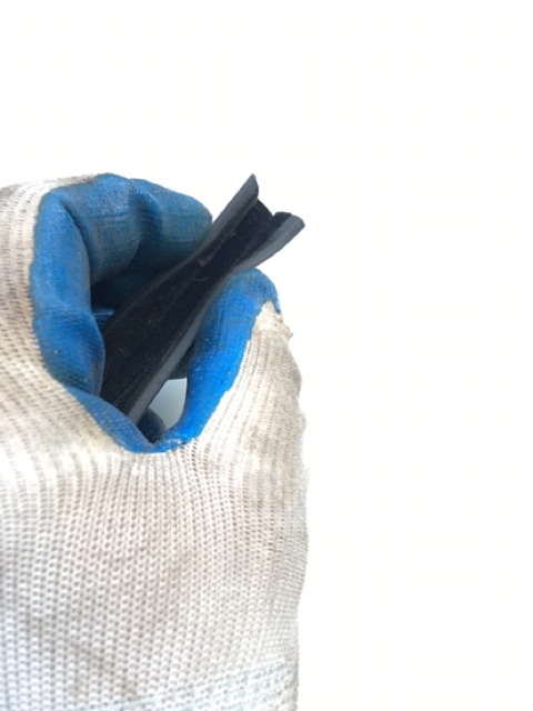 Gioăng lên xuống kính kia pide