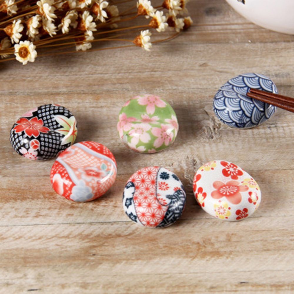 Đồ gác đũa bằng sứ theo phong cách Nhật Bản dễ thương