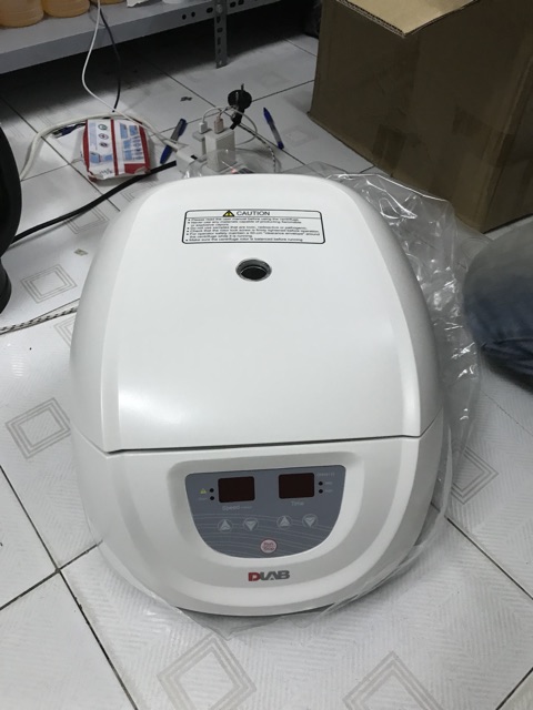 Máy li tâm Dlab 12 ống làm PRP cho spa - bảo hành 12 tháng