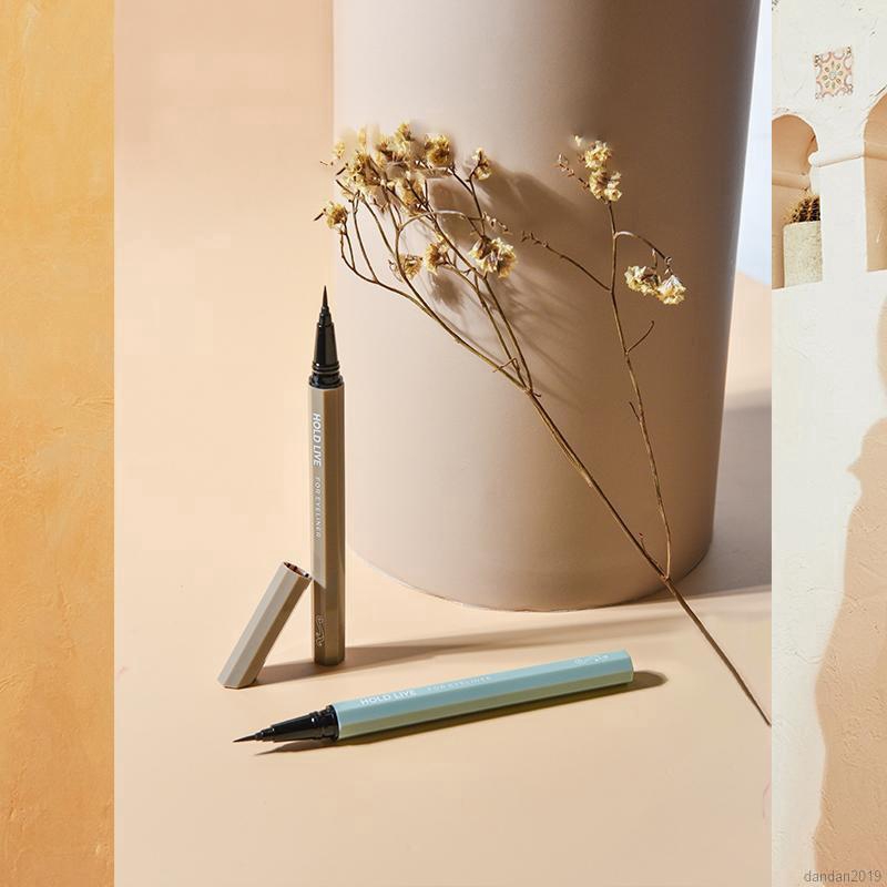 Bút kẻ mắt màu tự nhiên chống nước Hold Live