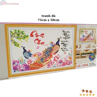 Tranh đính đá cha mẹ 75cm x 50cm