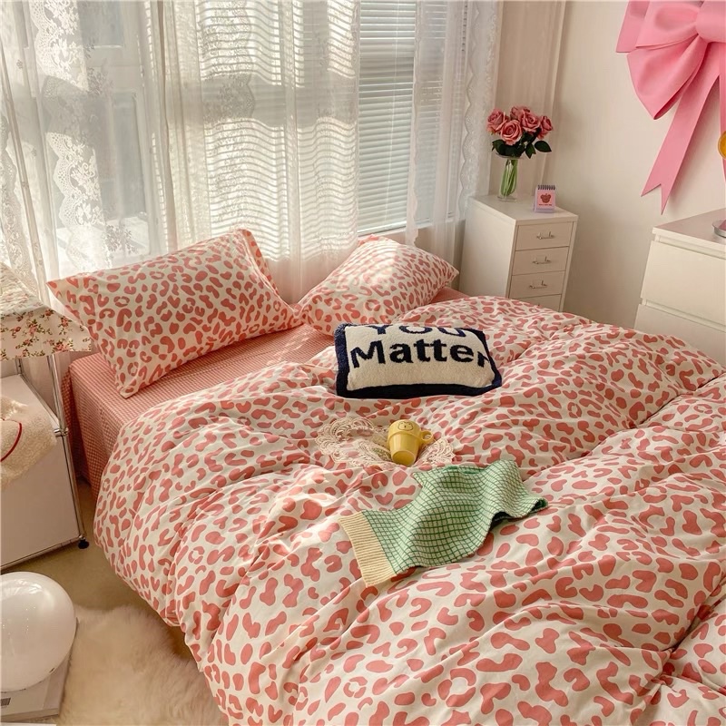 Bộ chăn ga gối Cotton Poly hoạ tiết da beo hồng MÂY BEDDING đủ kích thước nệm