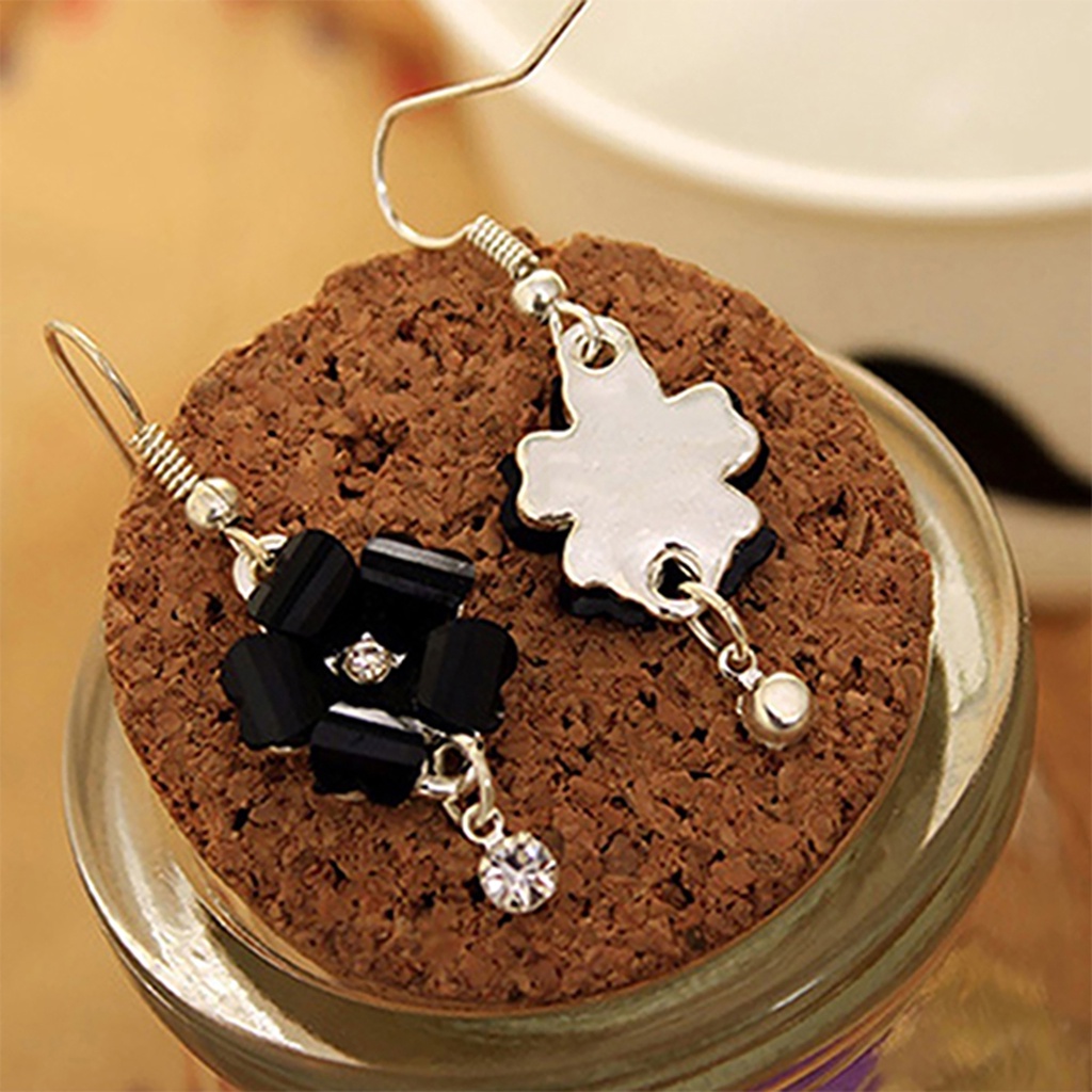 Cặp khuyên tai hợp kim hình hoa thanh lịch sang trọng quý phái dành cho nữ