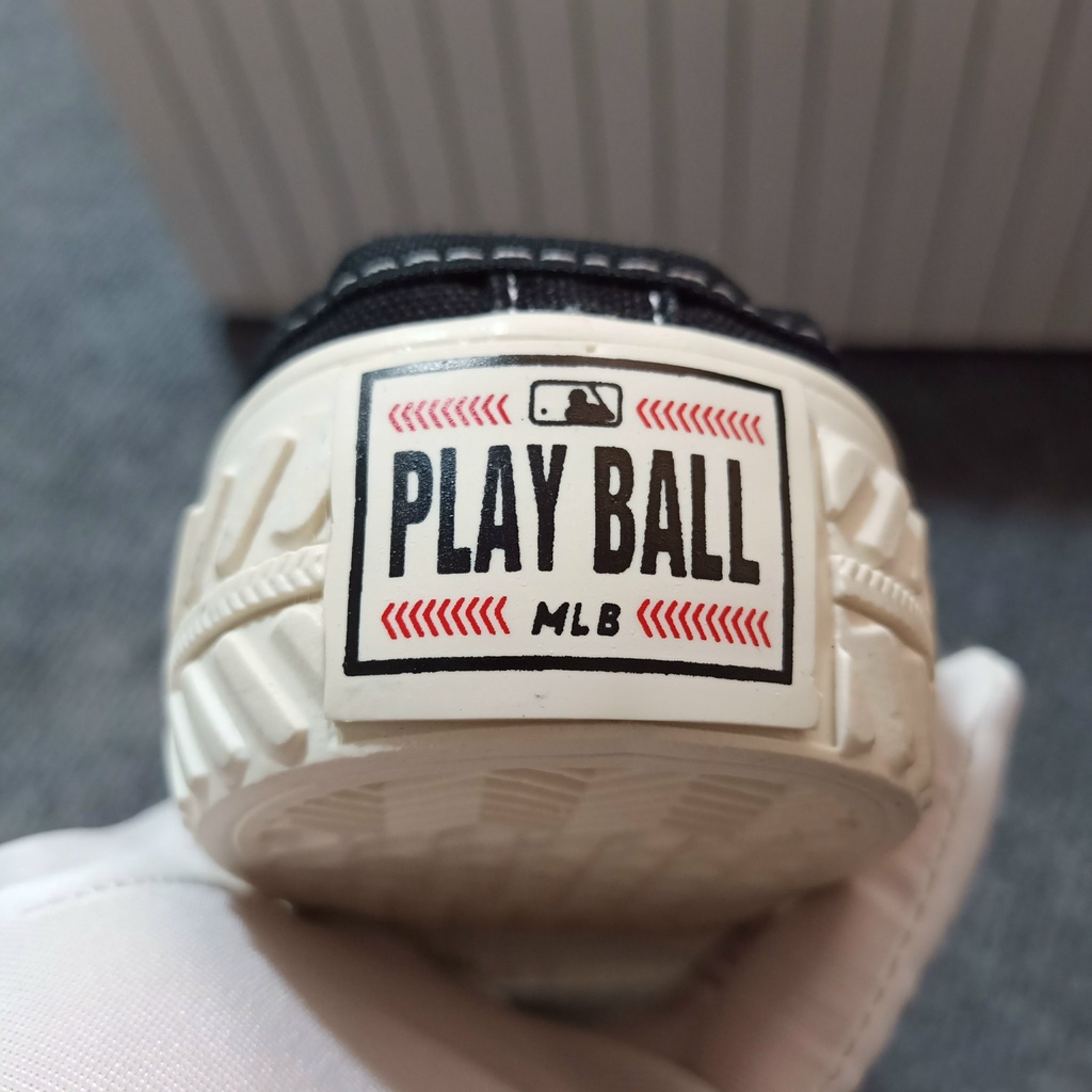 Giày sục thể thao nữ  Giày sục nữ đạp gót 𝗠𝗟𝗕 𝗡𝗬 chữ thêu cao cấp Full Bill Box