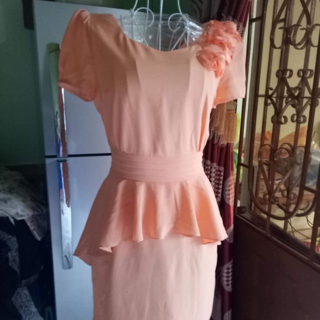 Đầm công sở