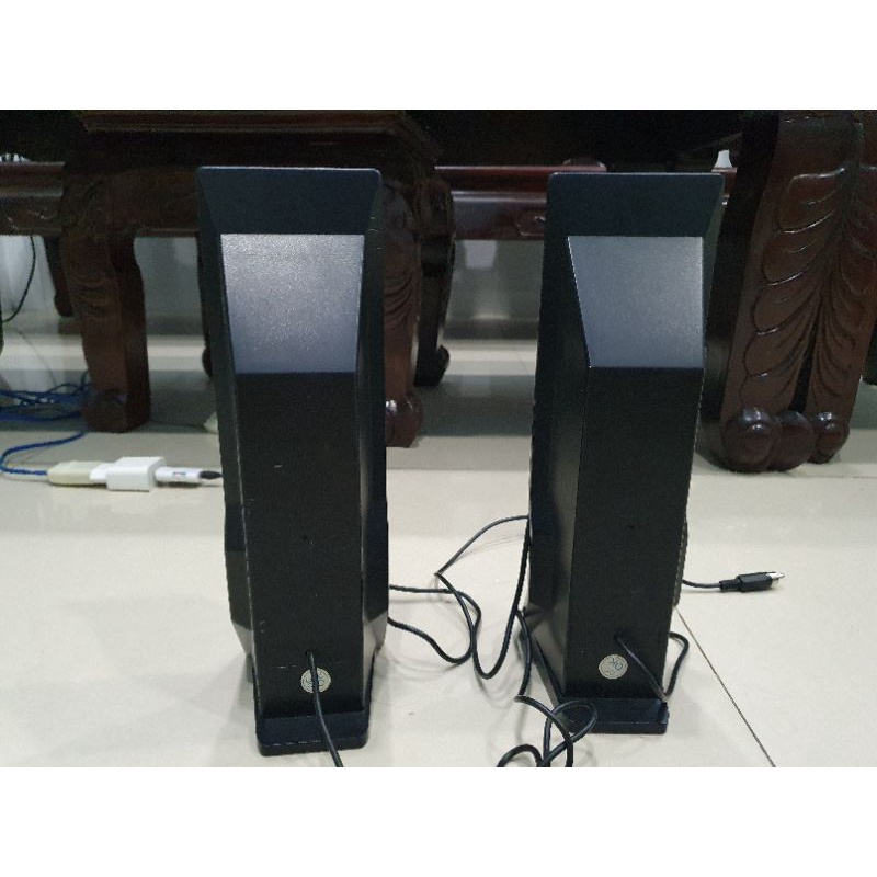 Cặp loa vệ tinh Microlab Đã qua sử dụng
