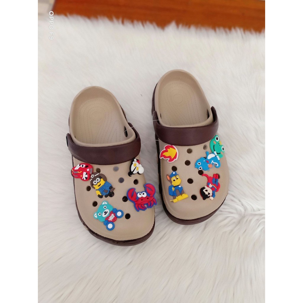 DÉP BẮT HEO NỮ CÓ HÌNH STICKER