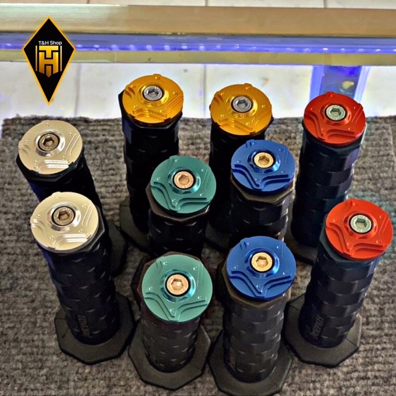 BAO TAY DAYTONA MẪU HÌNH VUÔNG + GÙ SALAYA NHÔM CNC MÀU