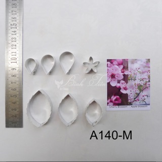 Khuôn hoa đào cánh rời