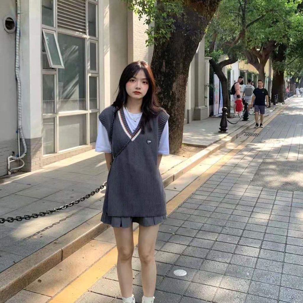 Áo Len Không Tay Cổ Chữ V Dáng Rộng Thời Trang Dành Cho Cặp Đôi | BigBuy360 - bigbuy360.vn