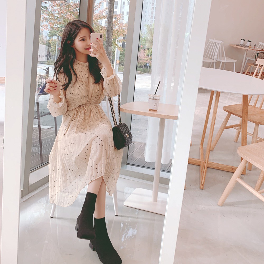 Đầm hoa nhí nữ Emilyshop dáng xòe tay dài