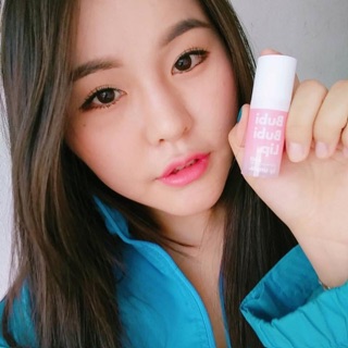 Tẩy tế bào chết môi