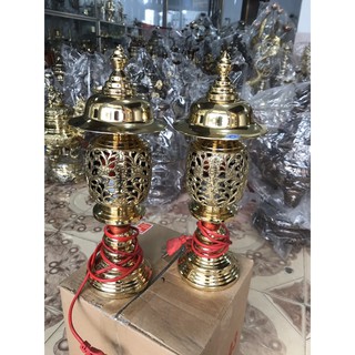 ĐÔI ĐÈN THỜ BẰNG ĐỒNG (CẮm ĐIỆN CAO 37cm)