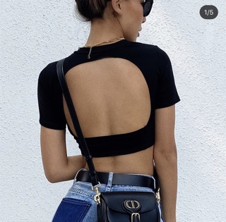 Áo croptop tay ngắn hở lưng