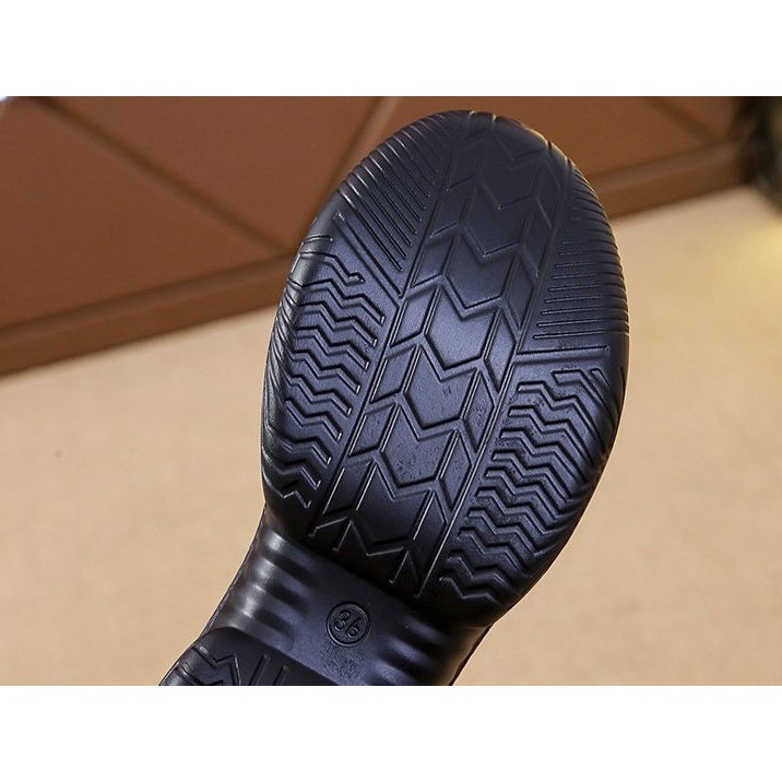 Sandal Đế Xuồng Dày Dặn Phong Cách Thời Trang Mùa Hè Mới 2022