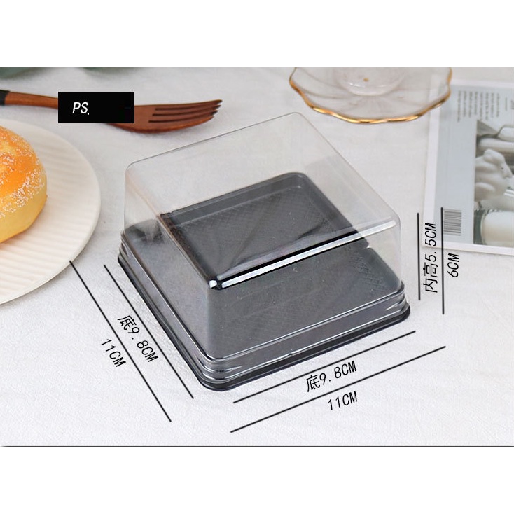 50 HỘP NHỰA VUÔNG ĐẾ ĐEN 200GR XY11-11