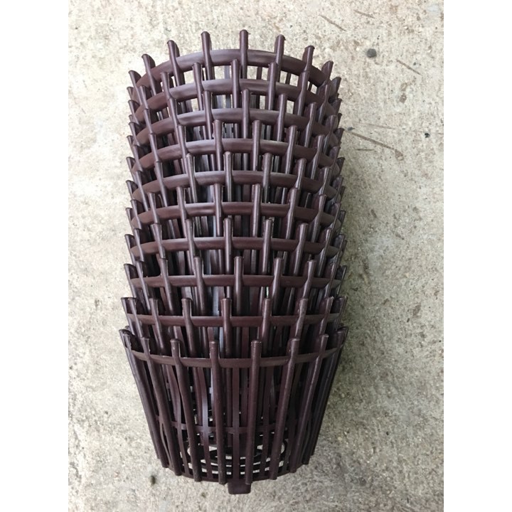 --- Bộ chậu nhựa giả gỗ treo lan có nan phụ phi 20, phi 25 và 10 móc kẽm chất, giá rẻ.
