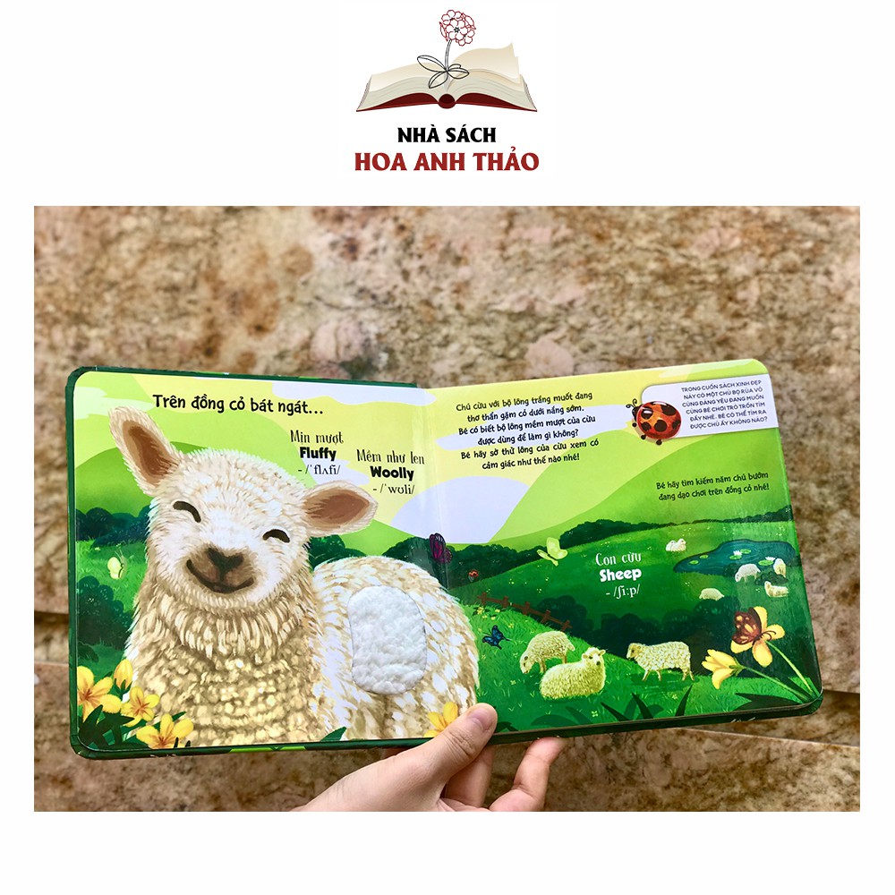 Sách - Sờ chạm khám phá Thế giới động vật phát triển giác quan của trẻ (Bộ 2 quyển)