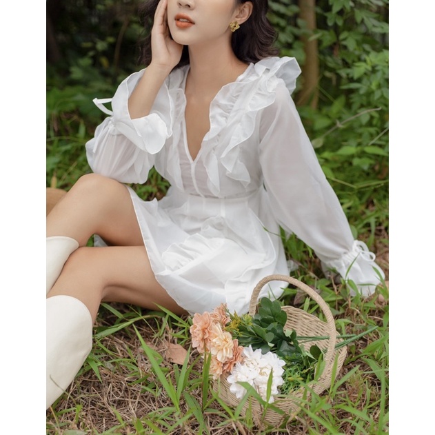 Đầm dự tiệc dạ hội đi chơi emily dress  thiết kế cổ v nhiều bèo caocaobycaochen 2 màu đen trắng có bigsize