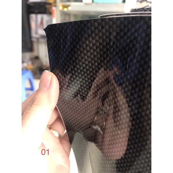 Dacel carbon vân bóng , nhám làm đẹp chống xước cho xe máy , ô tô dài 60cm rộng 1m