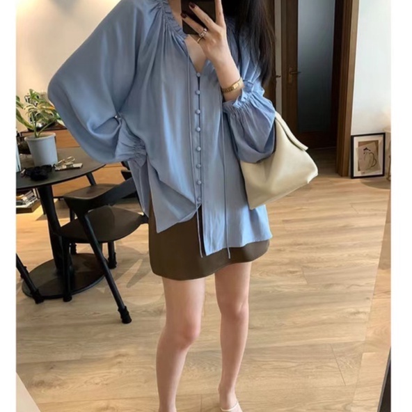Áo chiffon BH cổ lá sen tay dài dáng rộng thời trang mùa thu 2022