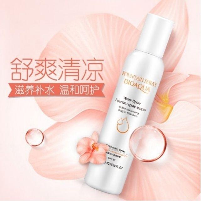 Xịt khoáng dưỡng ẩm kiểm soát dầu Bioqua 150ml