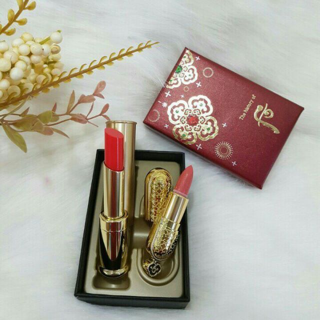 Set son dưỡng môi Hoàng Cung