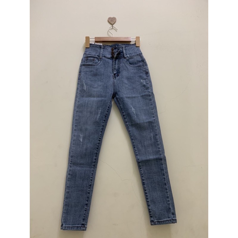 Quần jeans Lưng trơn 3 nút