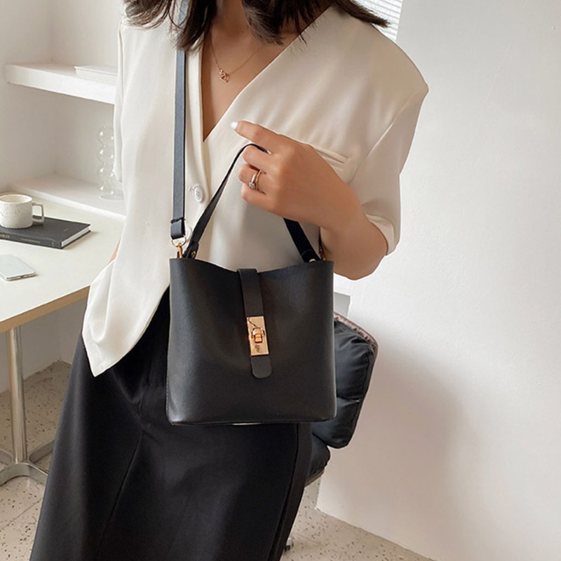 Túi Đeo Chéo Vai Bằng Da PU Thời Trang Sành Điệu Cho Nữ