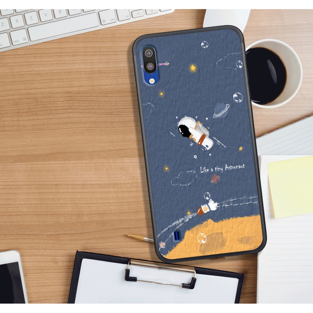 ỐP LƯNG SAMSUNG A10 - A01 - A01 CORE - A02 - M10 , IN HÌNH PHI HÀNH GIA.