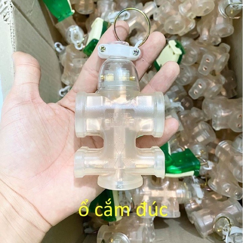 Ổ cắm, phích cắm đúc chống vỡ chịu tải cao